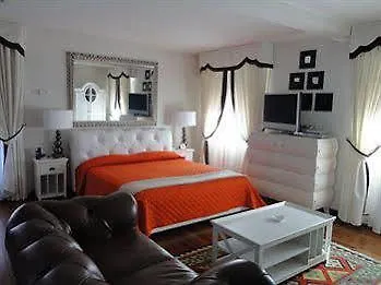 1908 Otel